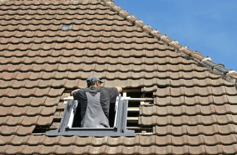 Pose de velux - Lanarce